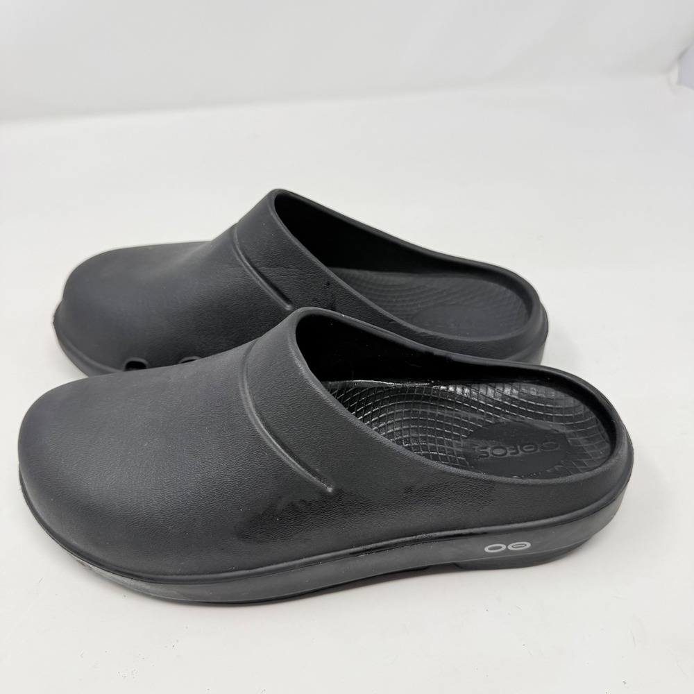 Oofos OOCloog Black Recovery Clogs Womens 7 Mens 5 EU 38 Slip On Shoes